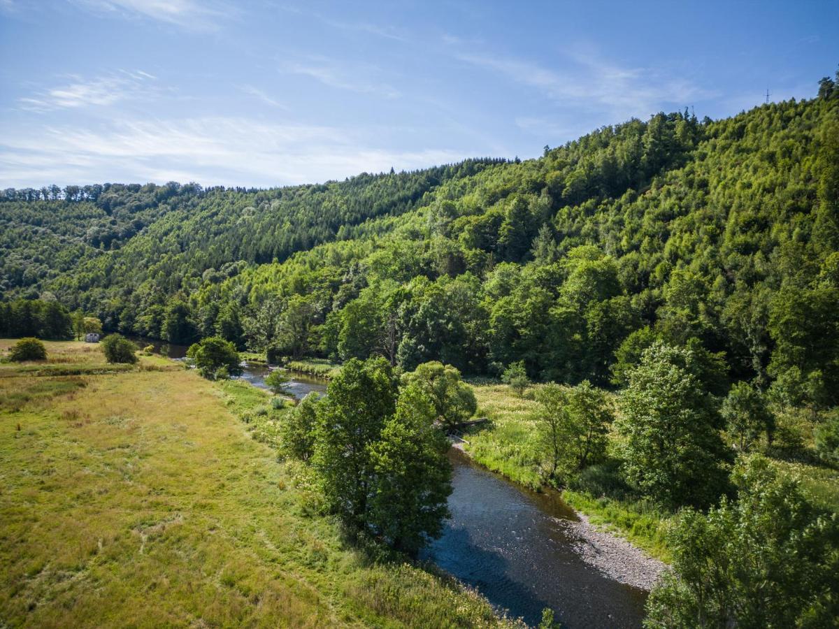 Bills Lodge, Le Plaisir De La Riviere A 2 Minutes Du Centre! La Roche-en-Ardenne Exterior foto